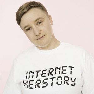 Internet Herstory White Long-Sleeved Tee - Size M